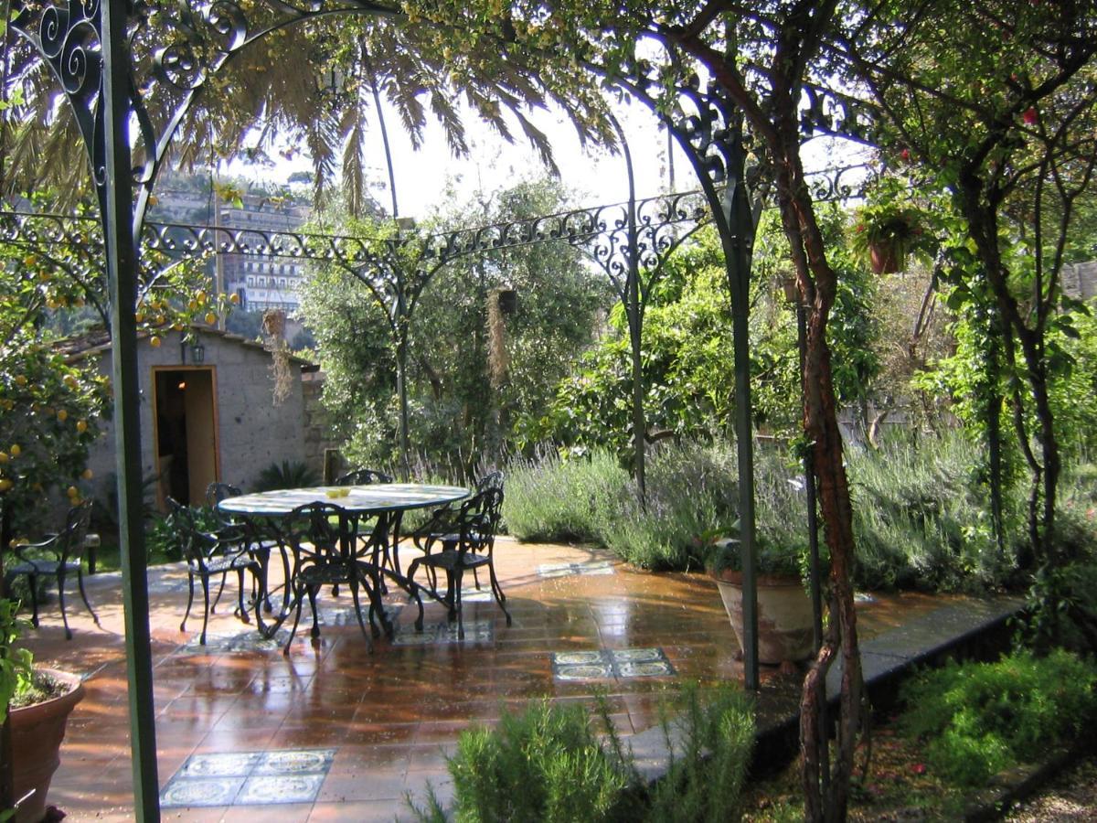 Suite Lidia B&B Sorrent Exterior foto
